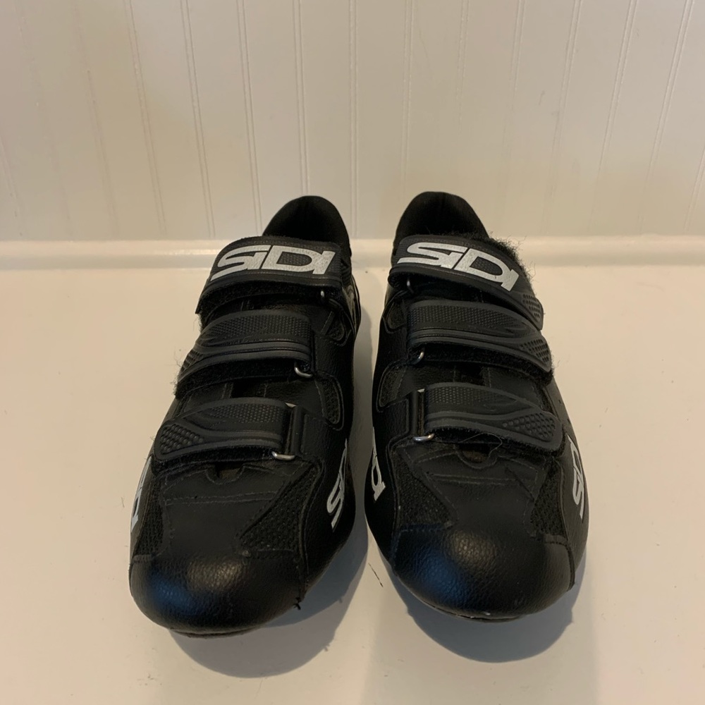 Men’s indoor cycle spin shoes fits sz 10.5